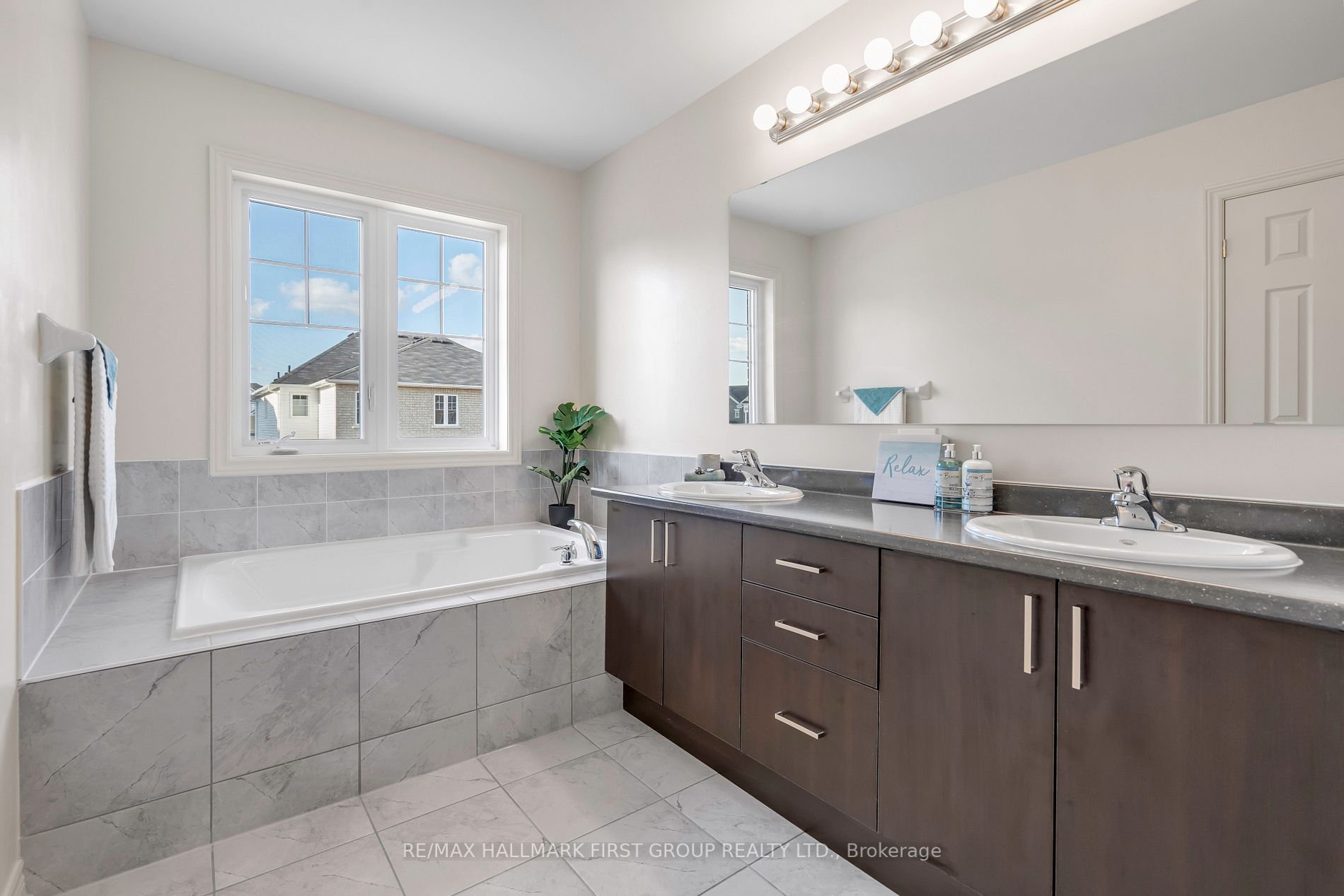 10 Jevons Drive