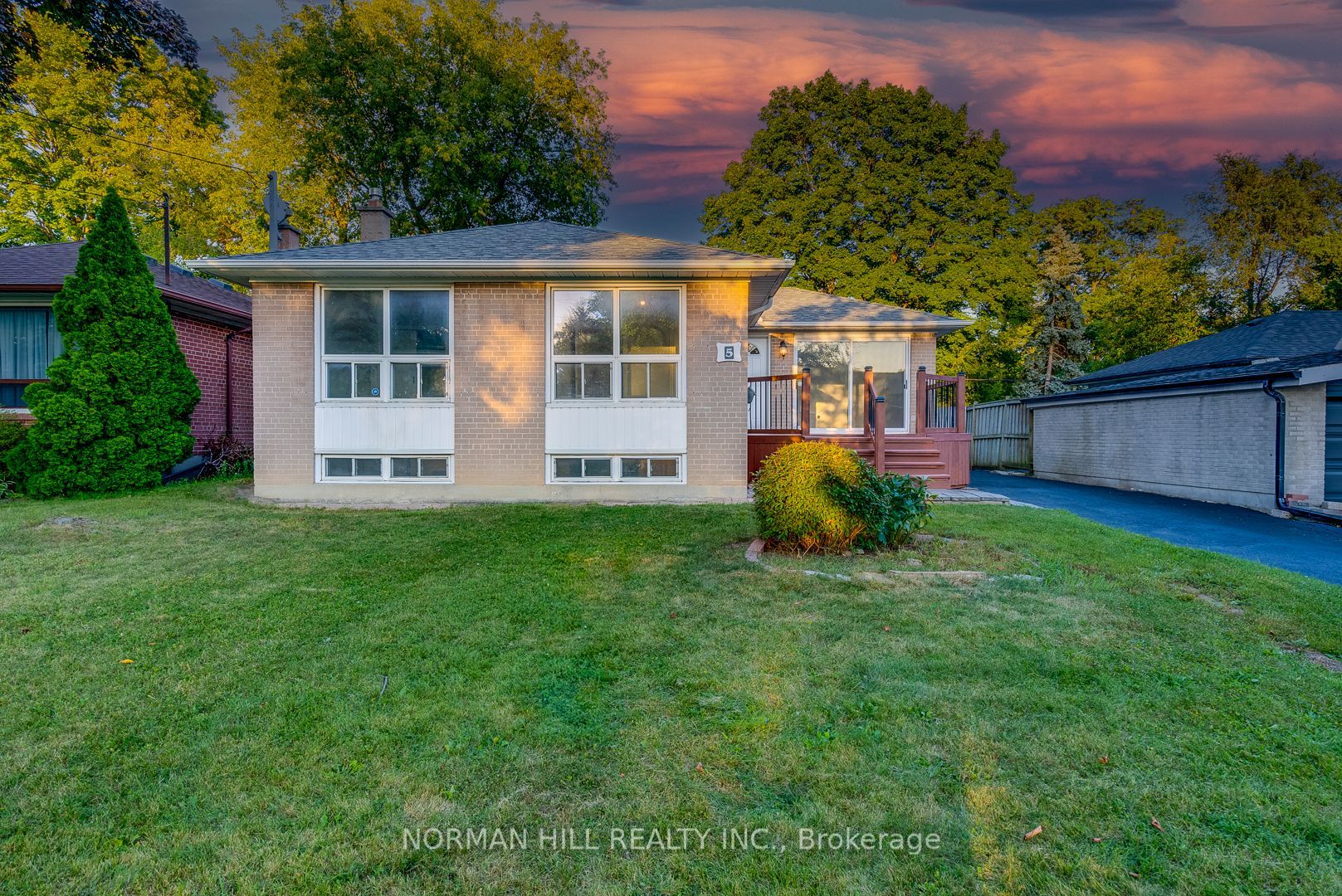 5 Valia Rd