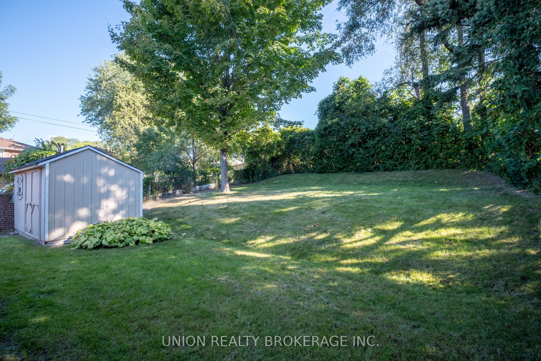 31 Packard Boulevard