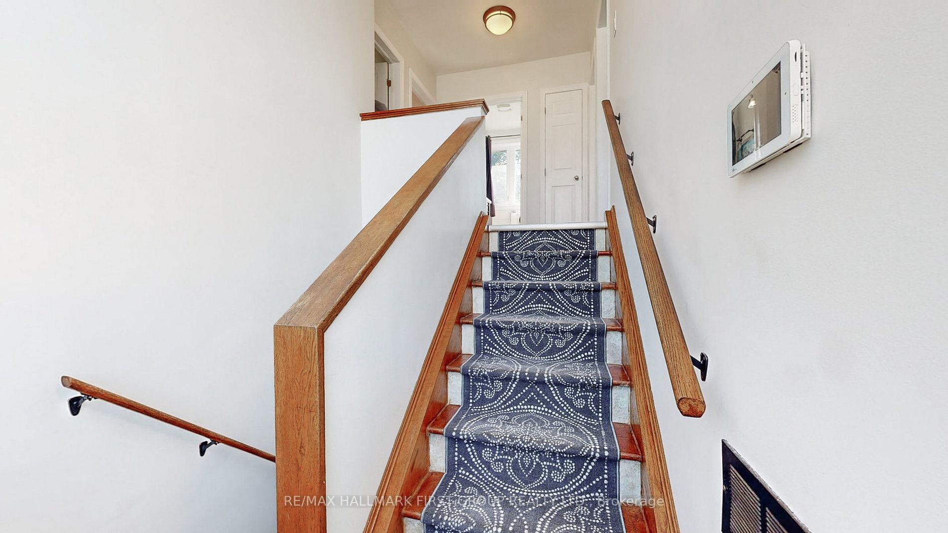 913 Greenwood Cres