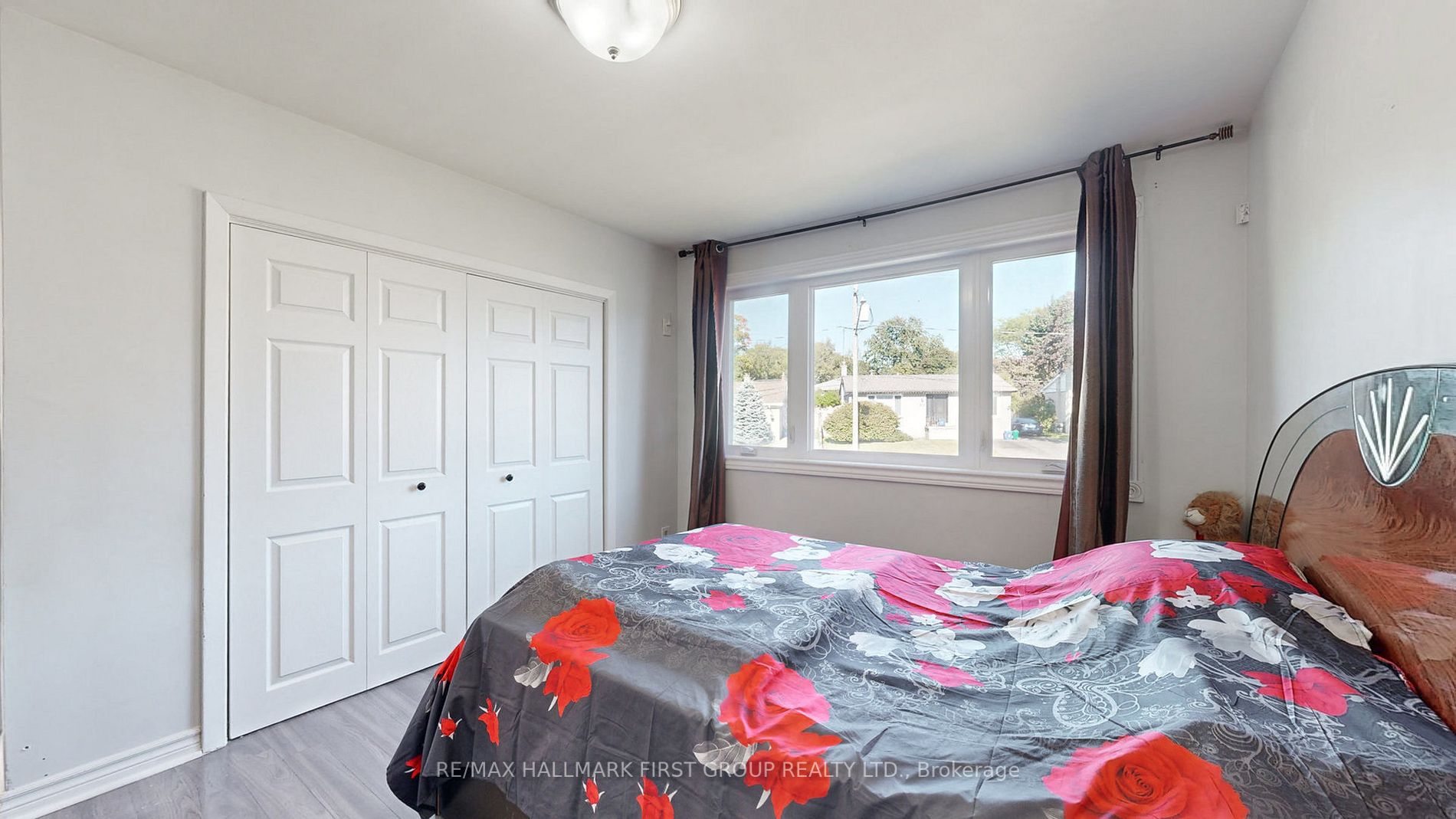 913 Greenwood Cres