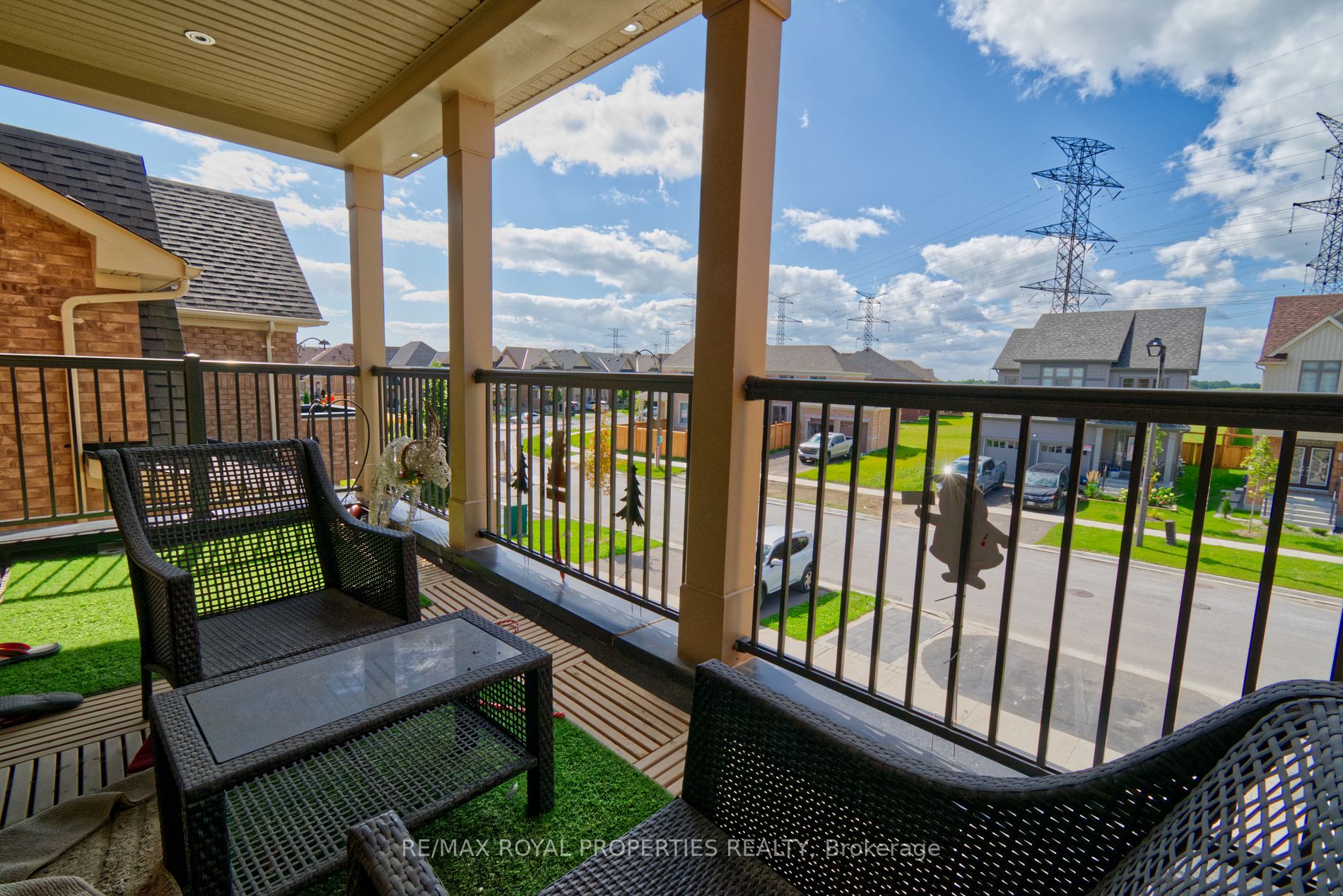 329 Windfields Farm Drive W