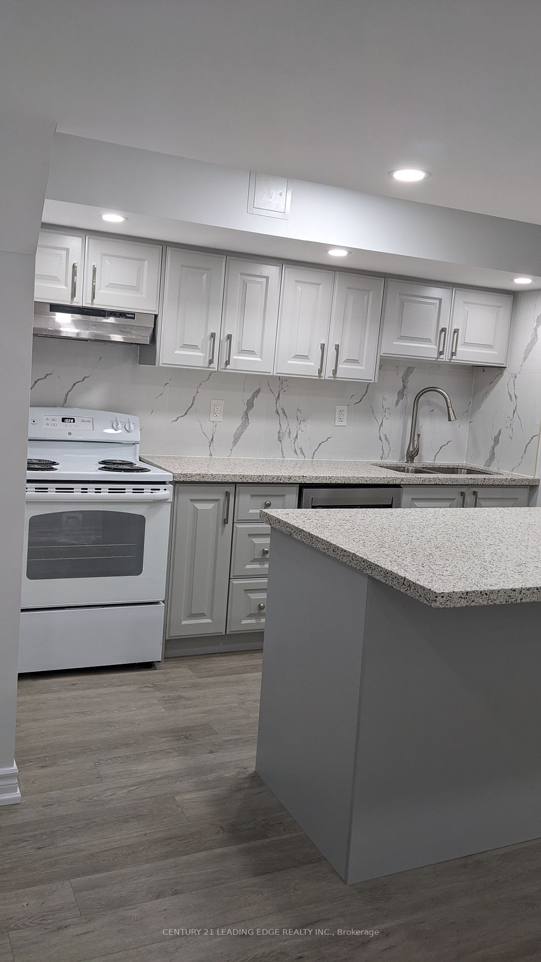 30 Portelli Cres