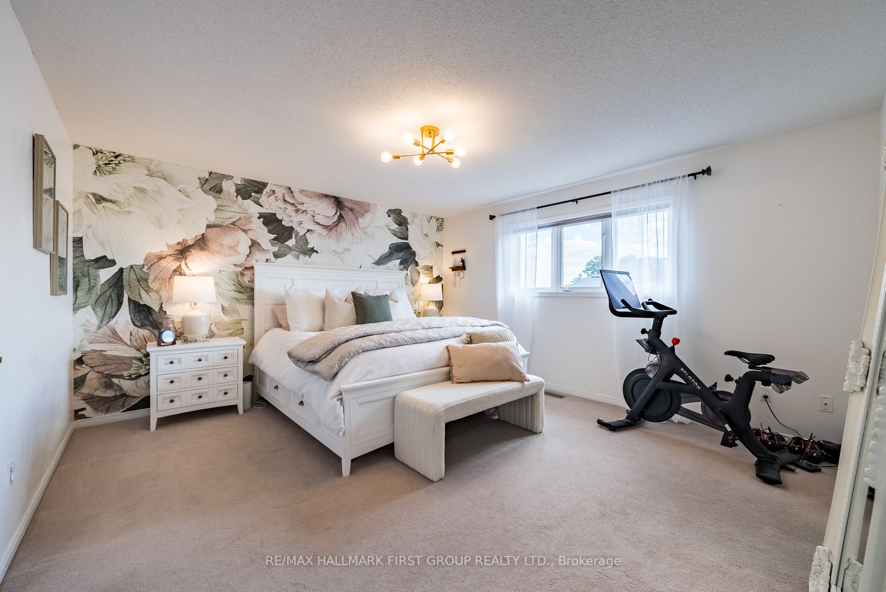 51 Piper Cres