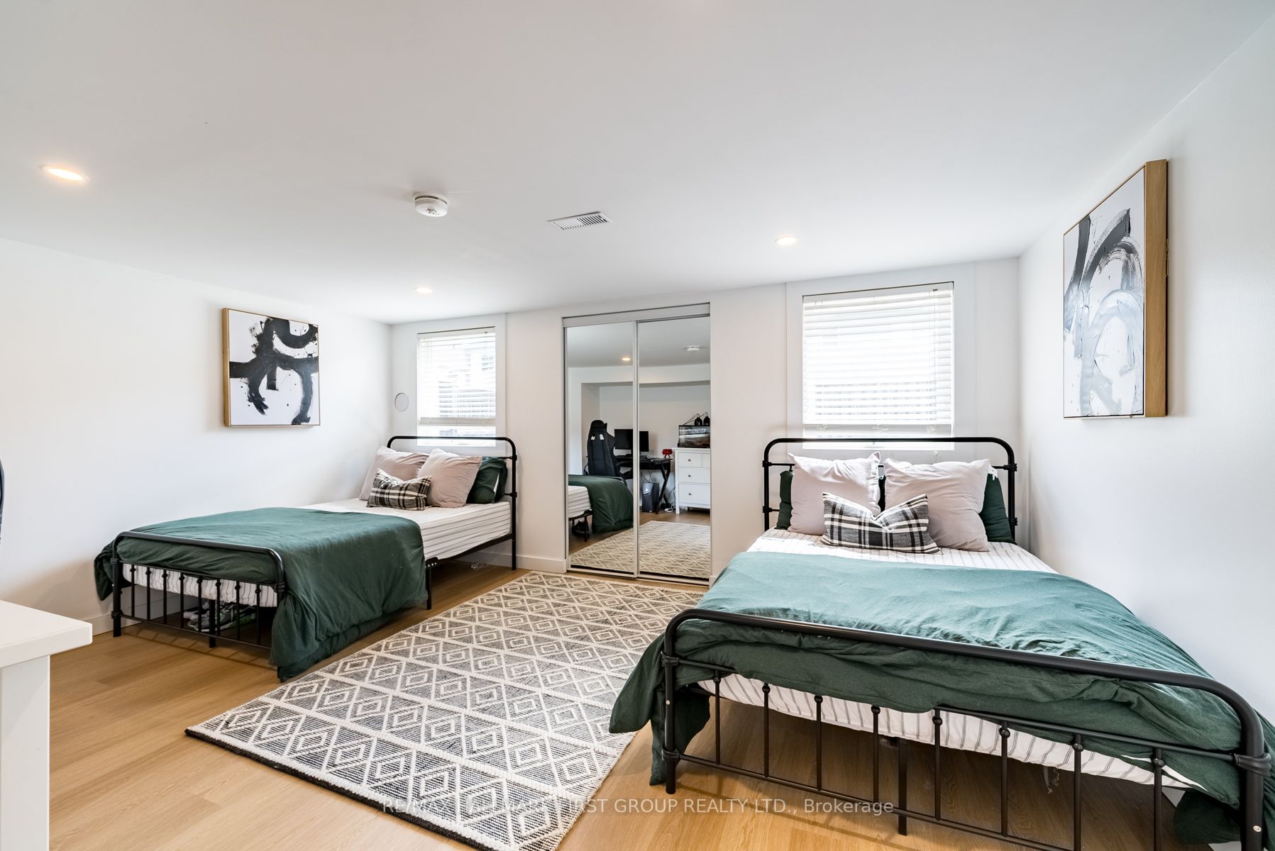 51 Piper Cres