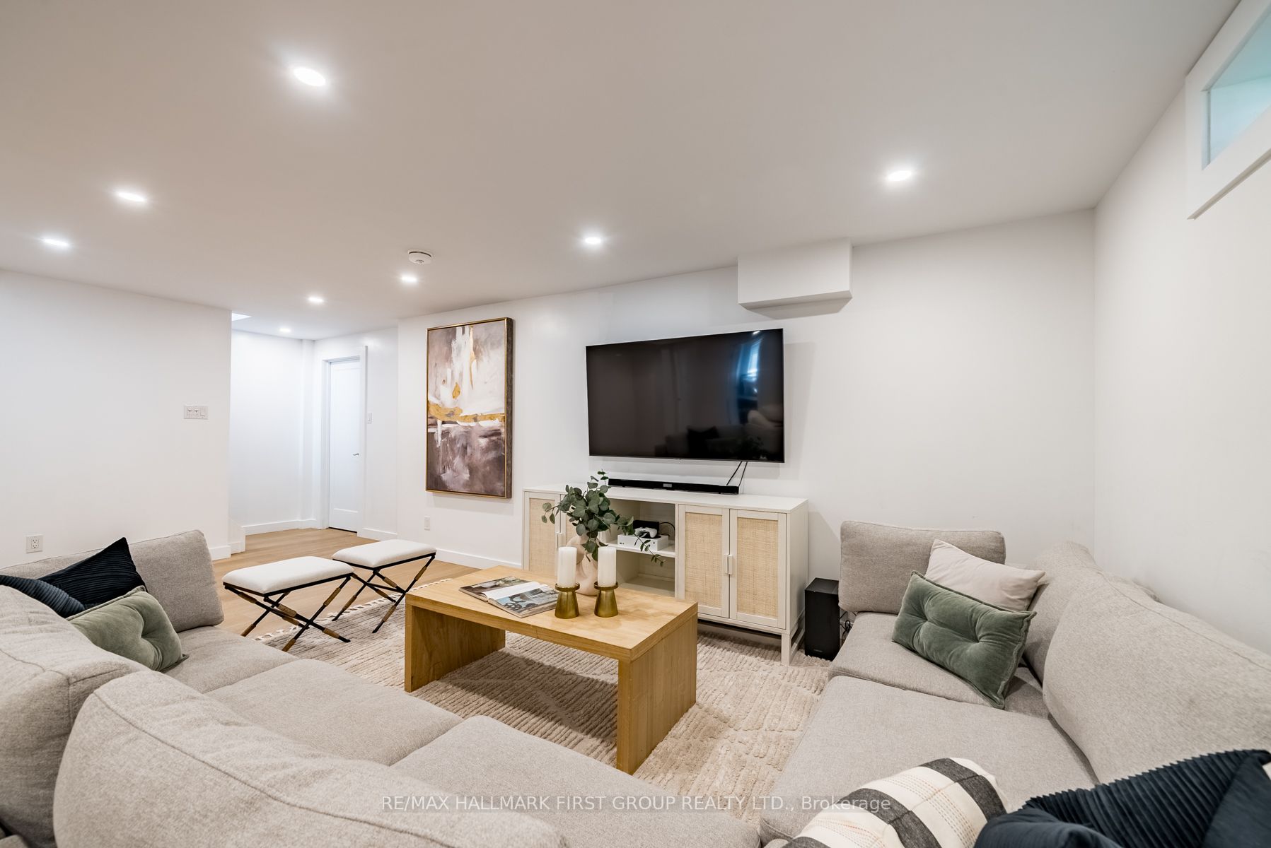 51 Piper Cres