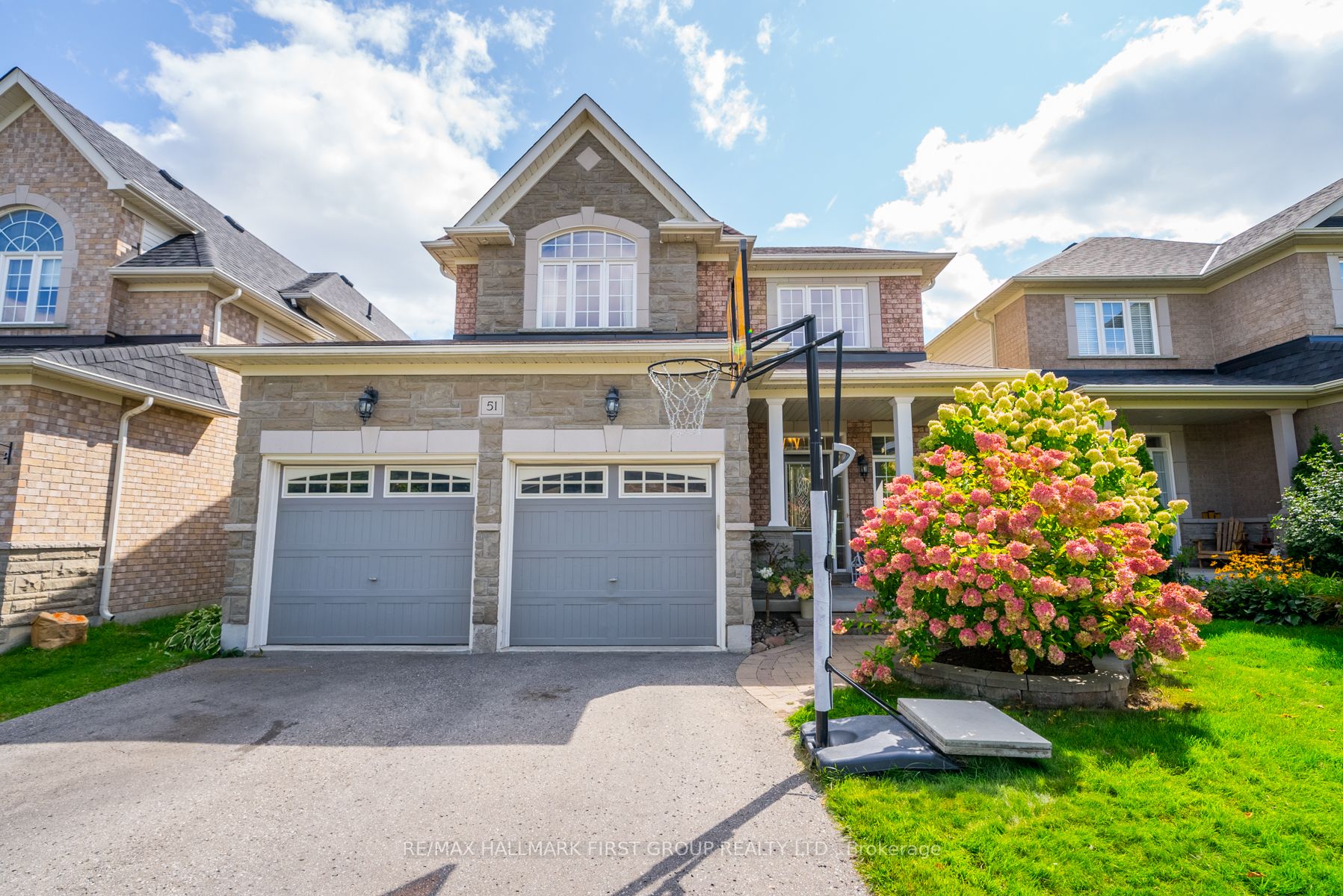 51 Piper Cres