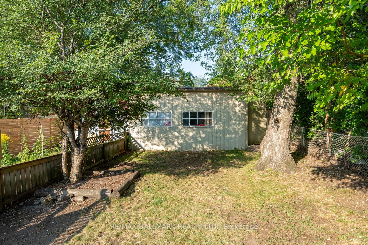 64 Valhalla Boulevard, #MainFlr