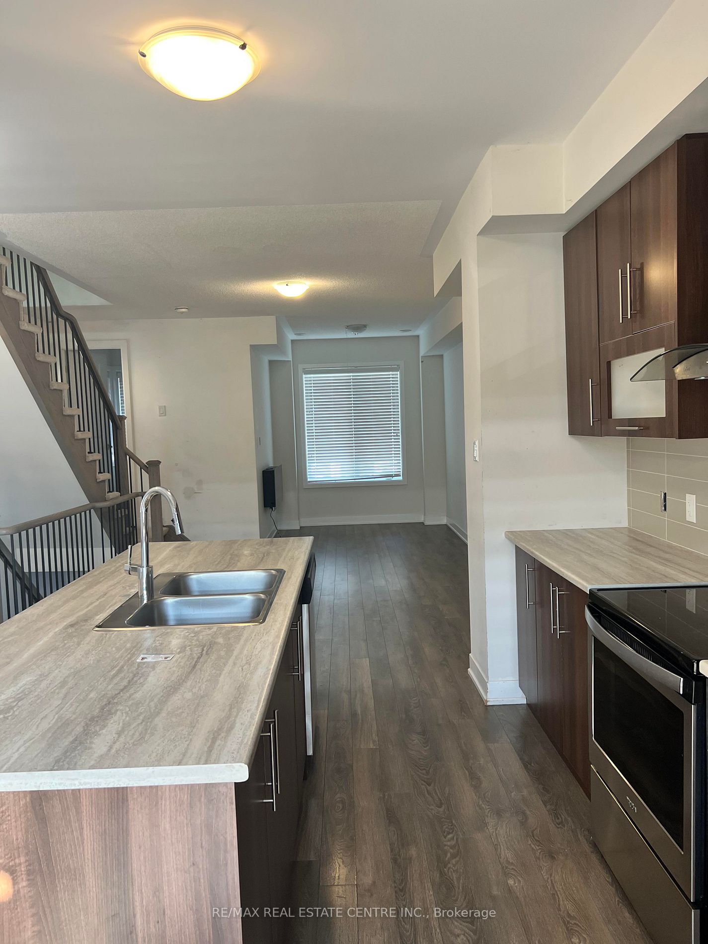 45 Donald Fleming Way