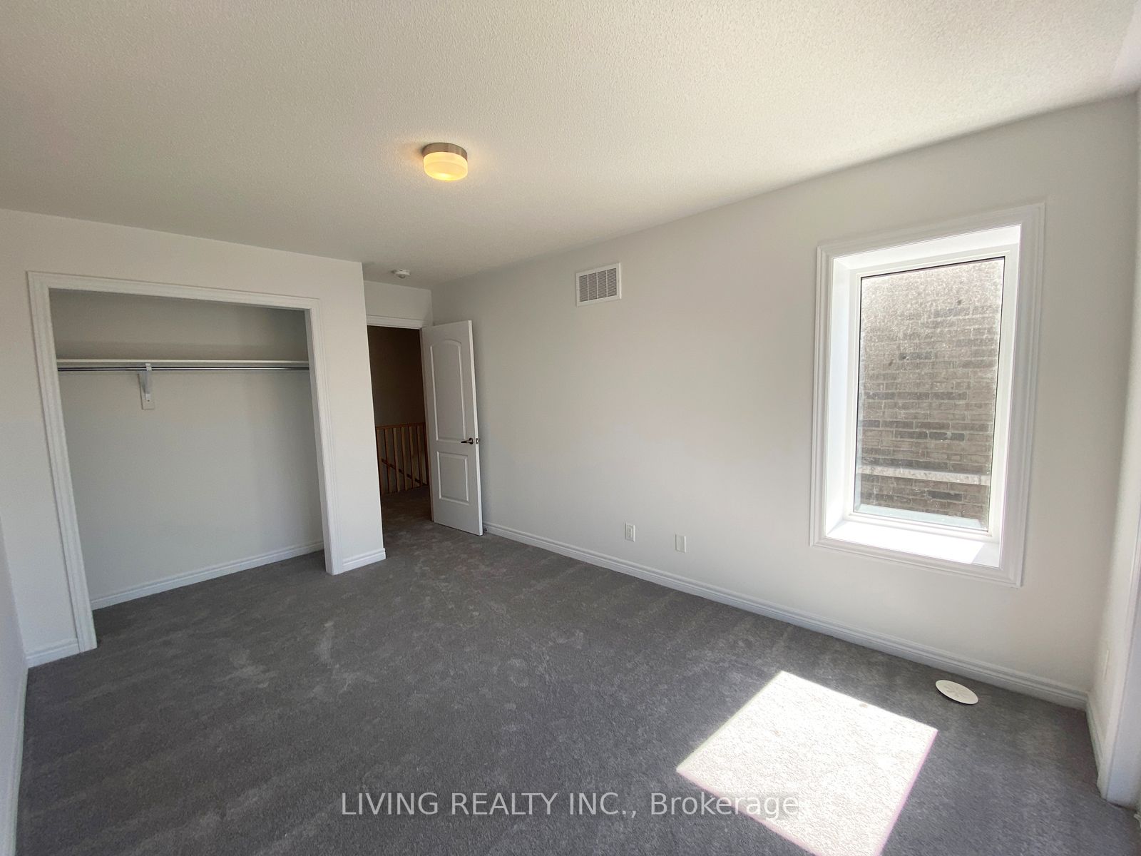 Listing E7008894 - Large Photo # 11