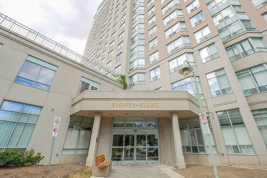 88 Corporate Dr, #1603