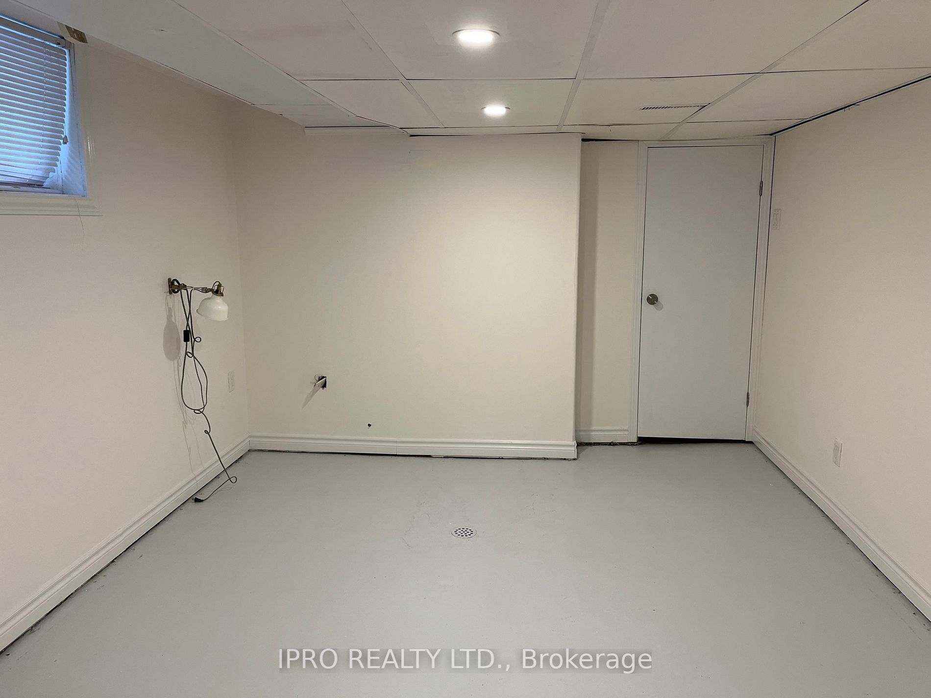 4 Avalon Boulevard