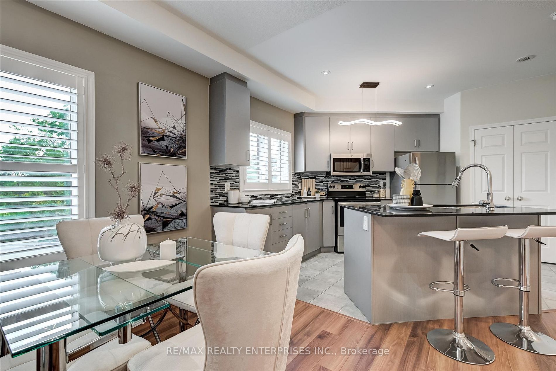 1060 St.Hilda's Way, #8