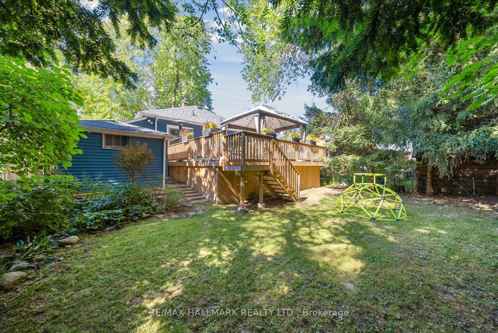 2569 Kingston Road