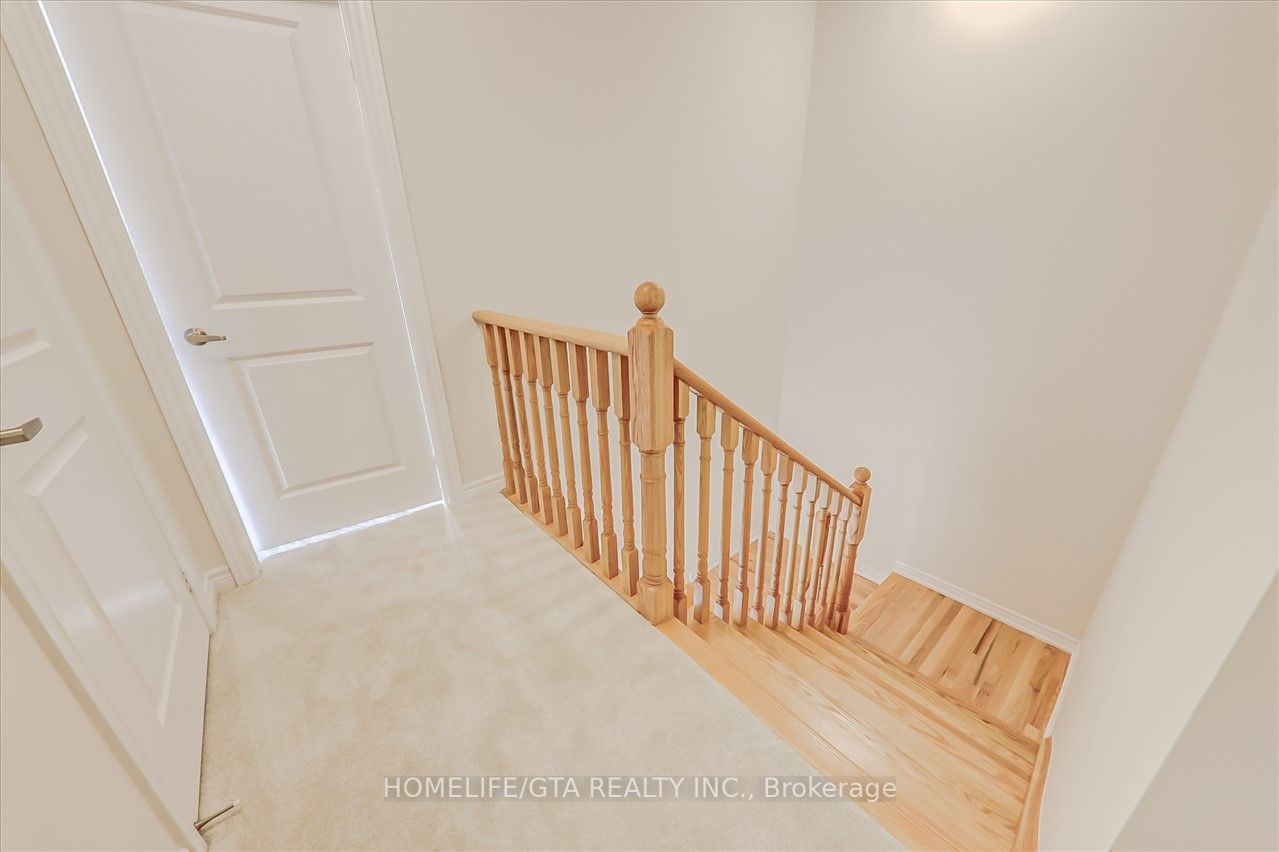 Listing E7009370 - Large Photo # 22