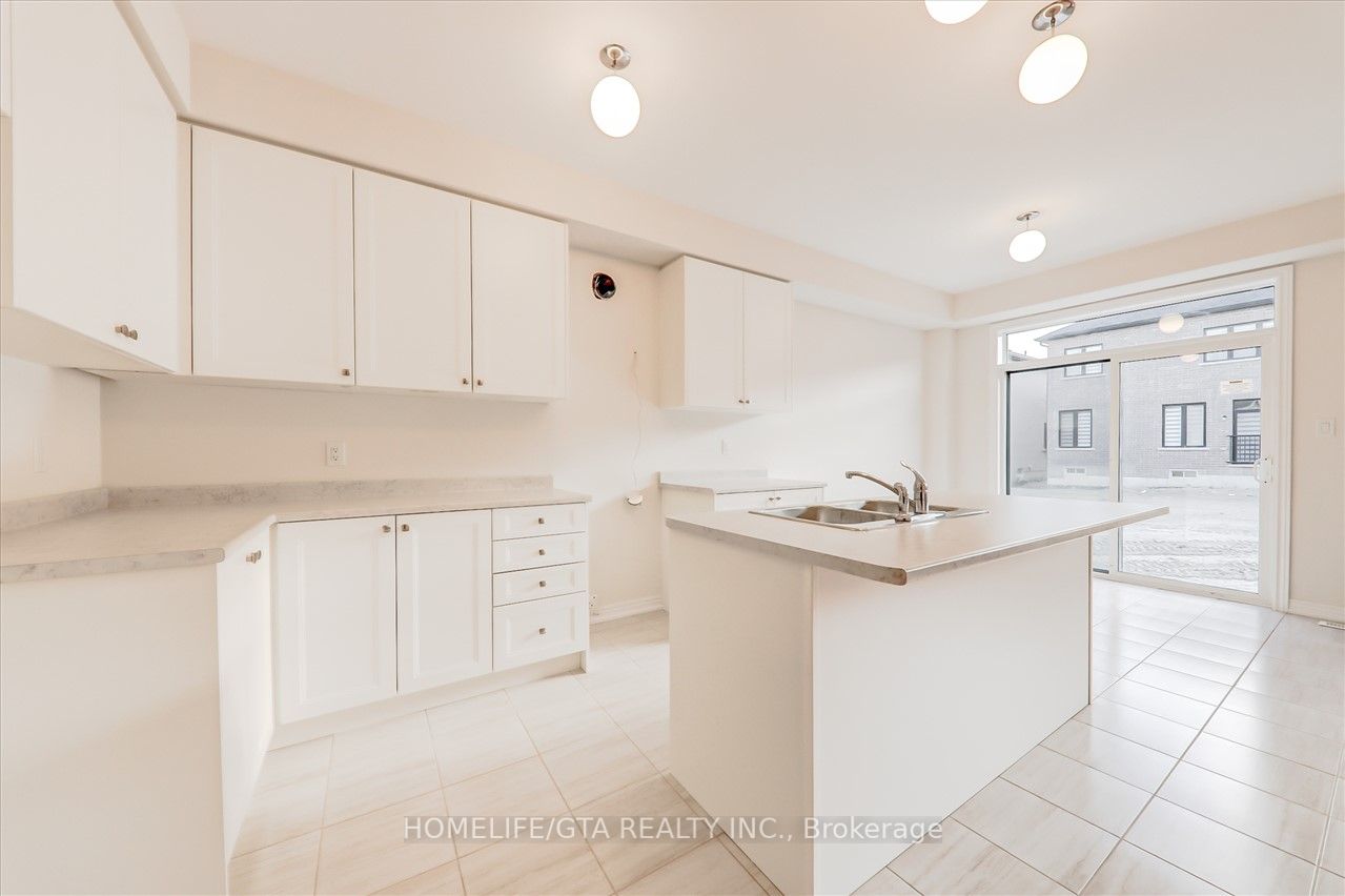 Listing E7009370 - Large Photo # 12