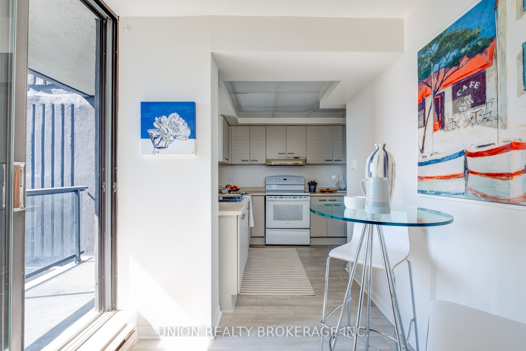 757 Victoria Park Ave, #1008