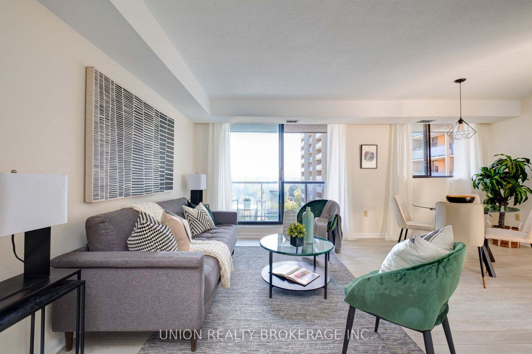 757 Victoria Park Ave, #1008
