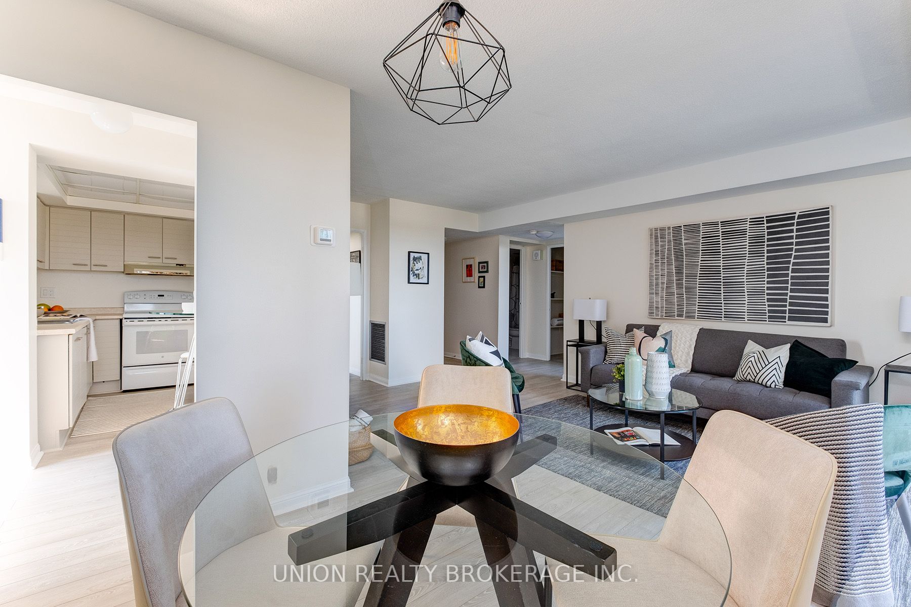 757 Victoria Park Ave, #1008