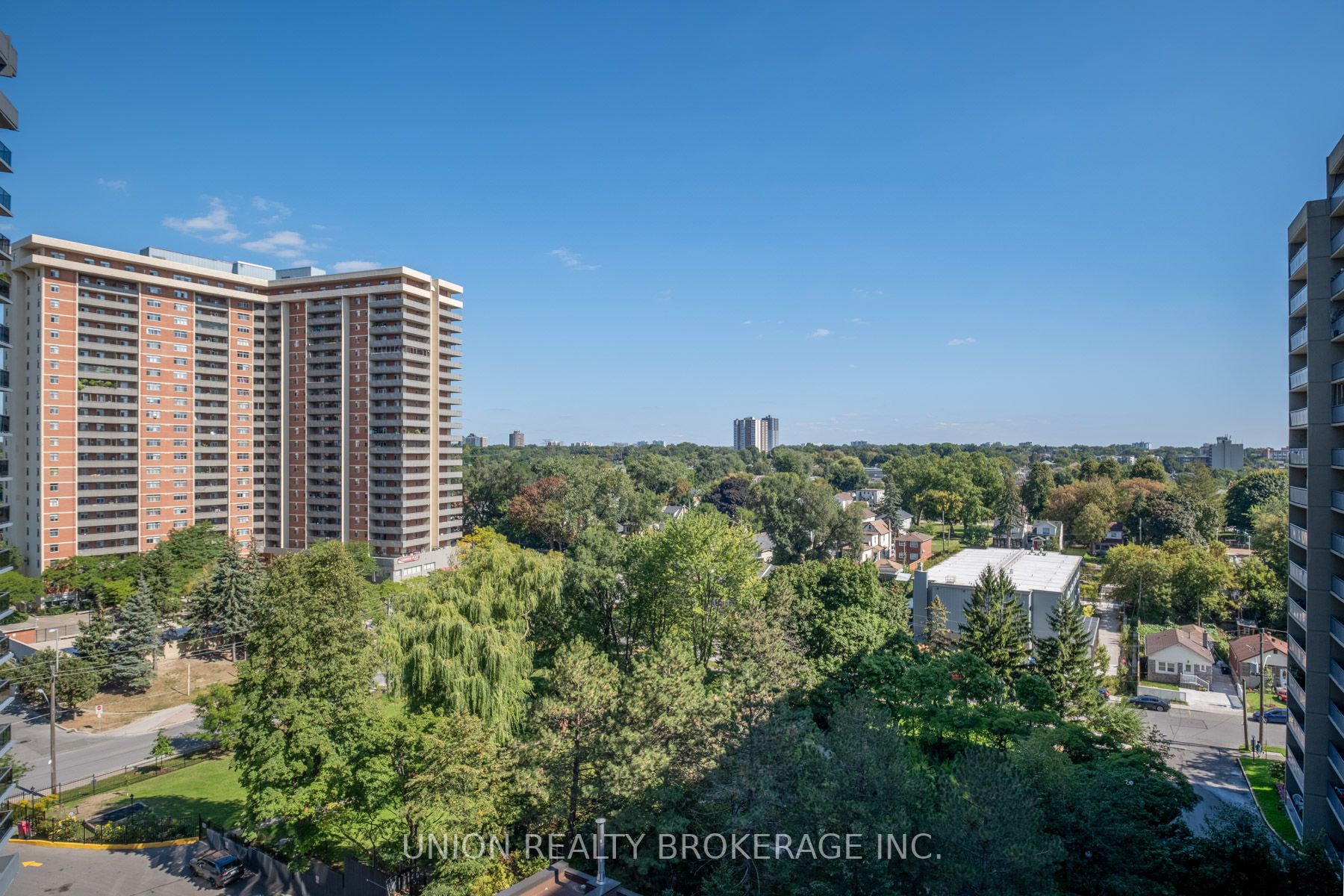757 Victoria Park Ave, #1008