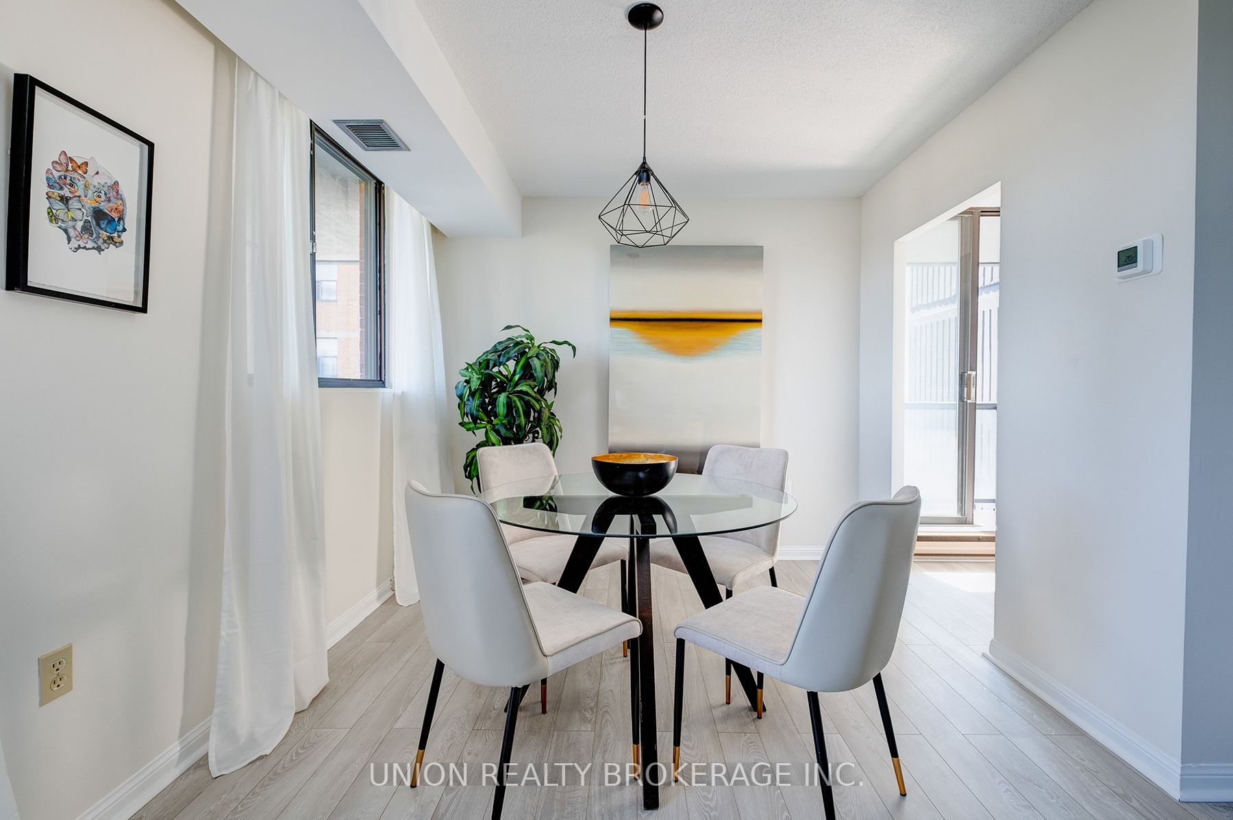 757 Victoria Park Ave, #1008