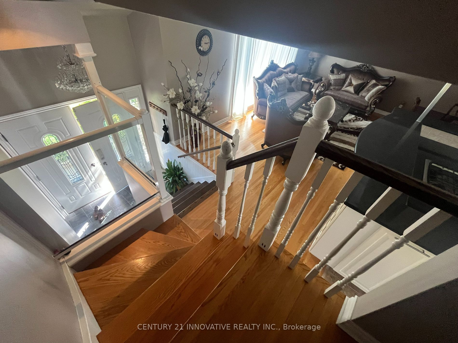80 Sherwood Road E