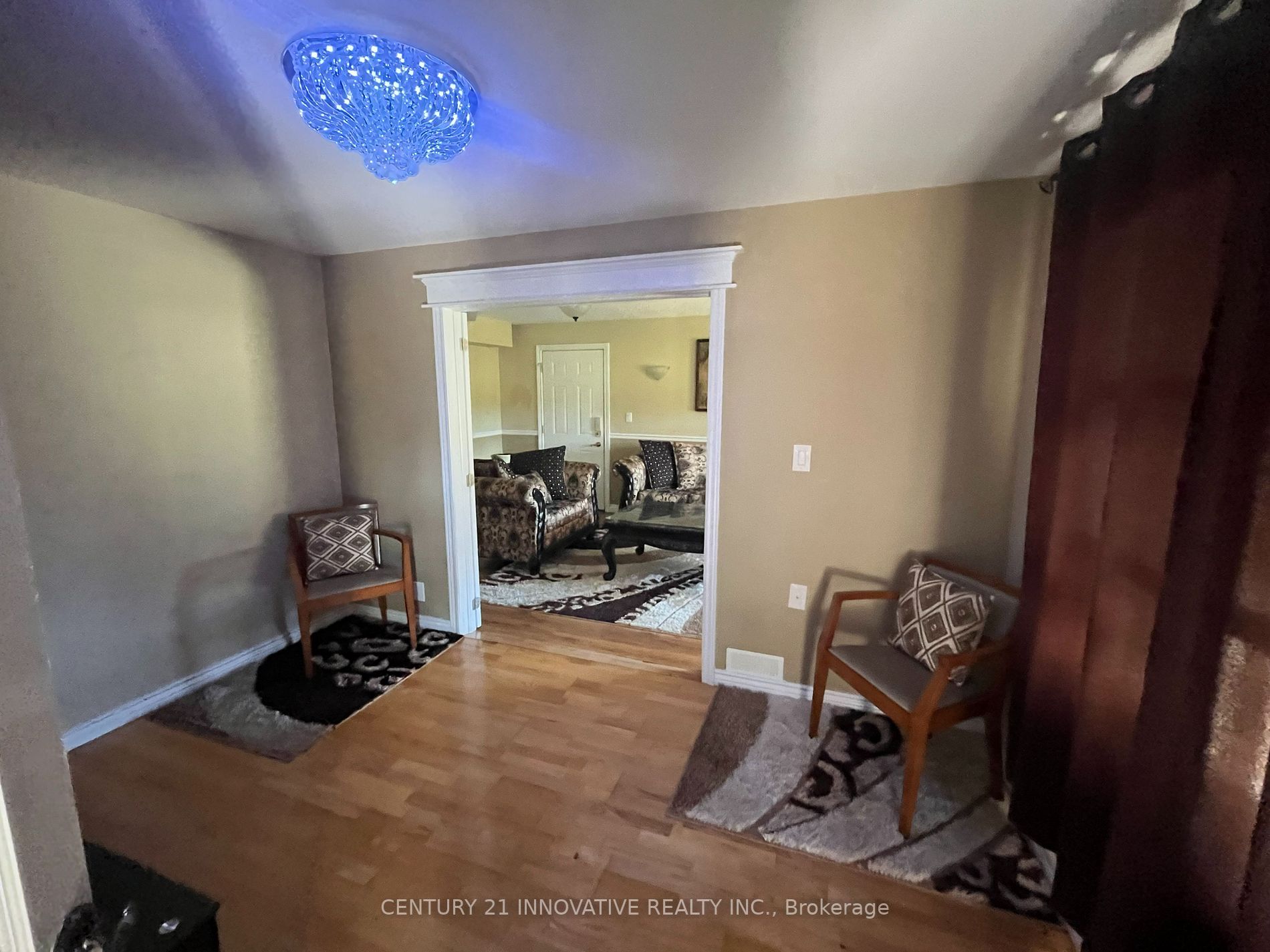 80 Sherwood Road E