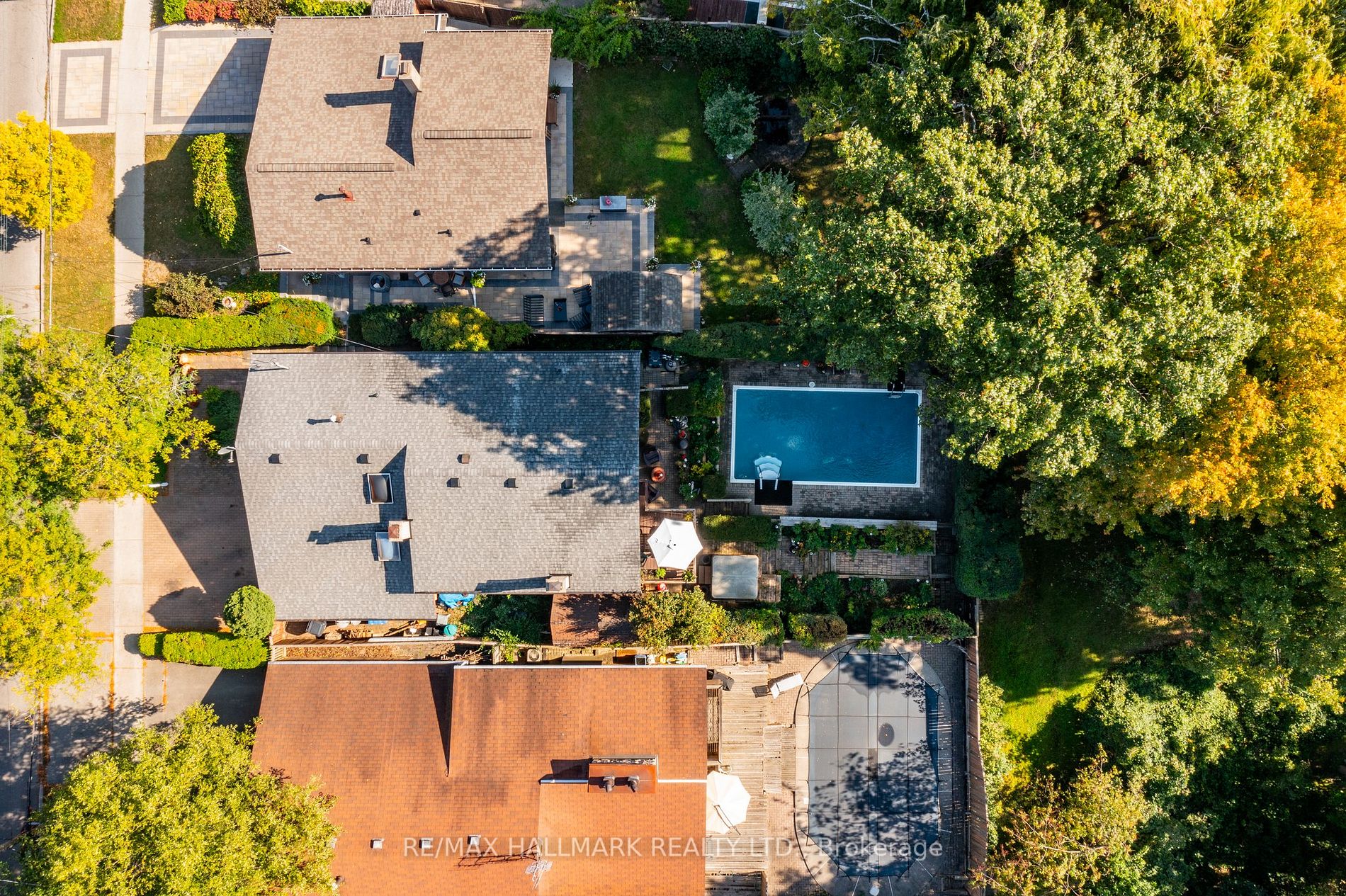 221 Birkdale Road