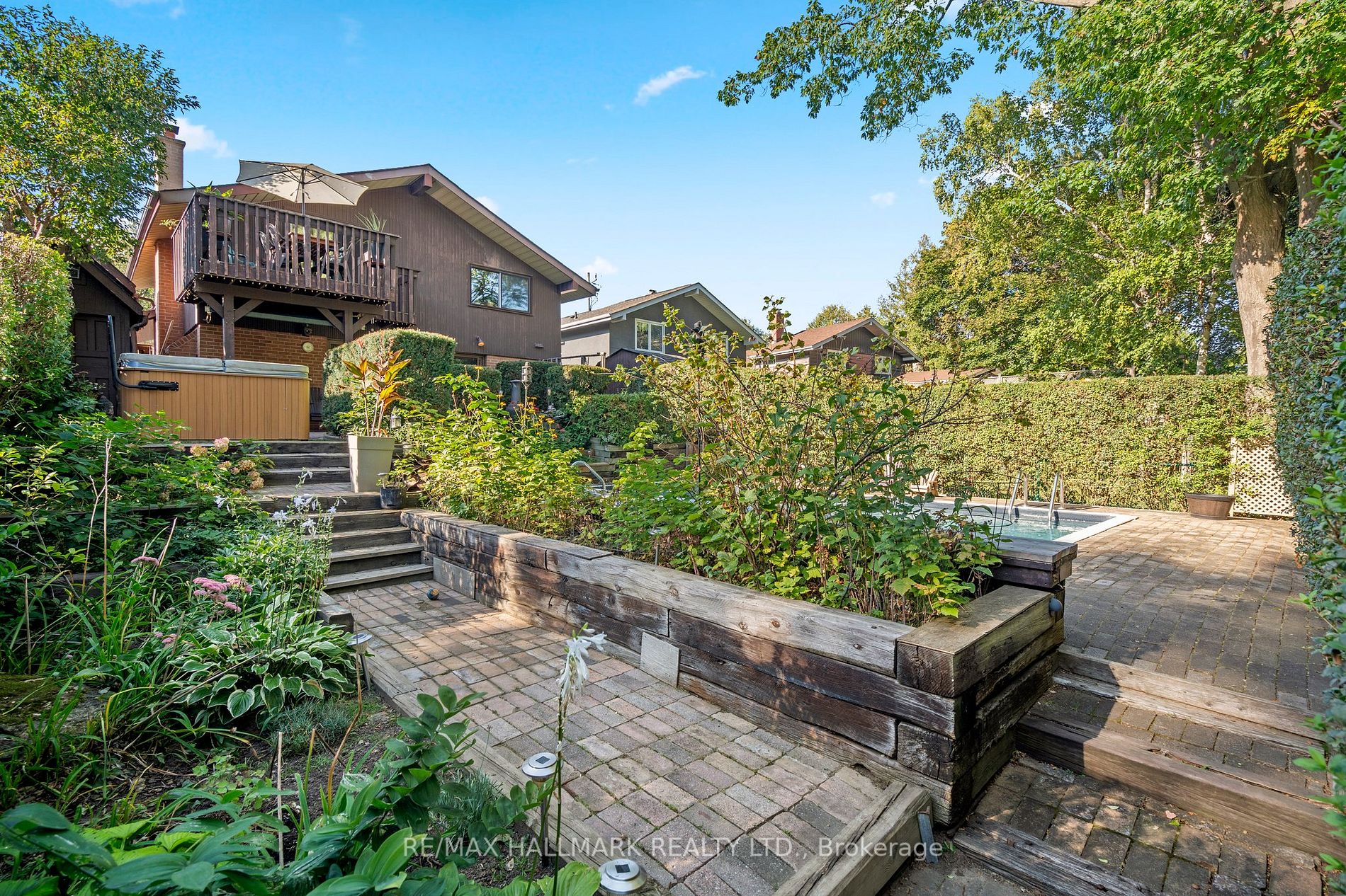 221 Birkdale Road