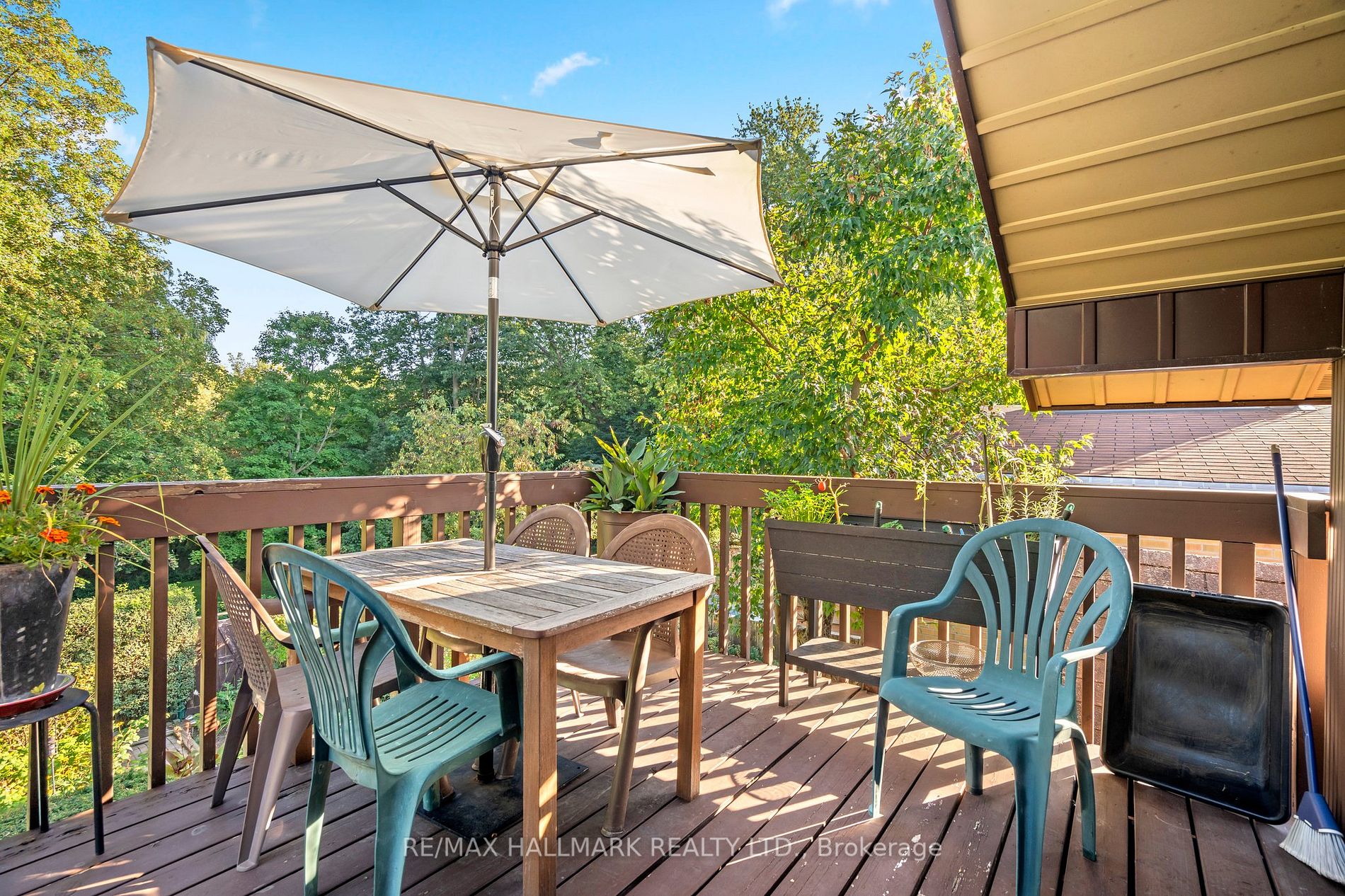 221 Birkdale Road