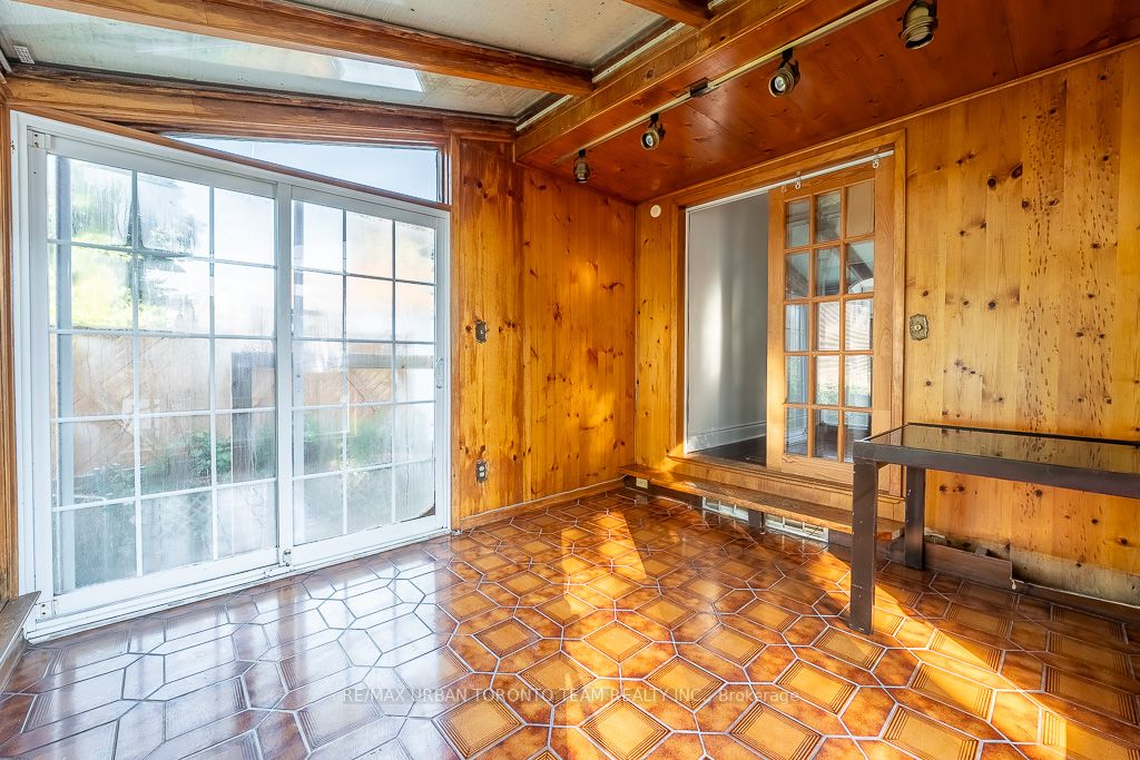 35 Rhydwen Avenue