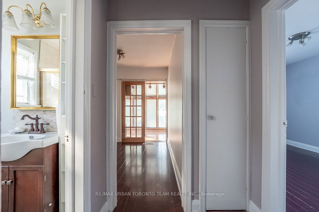35 Rhydwen Avenue