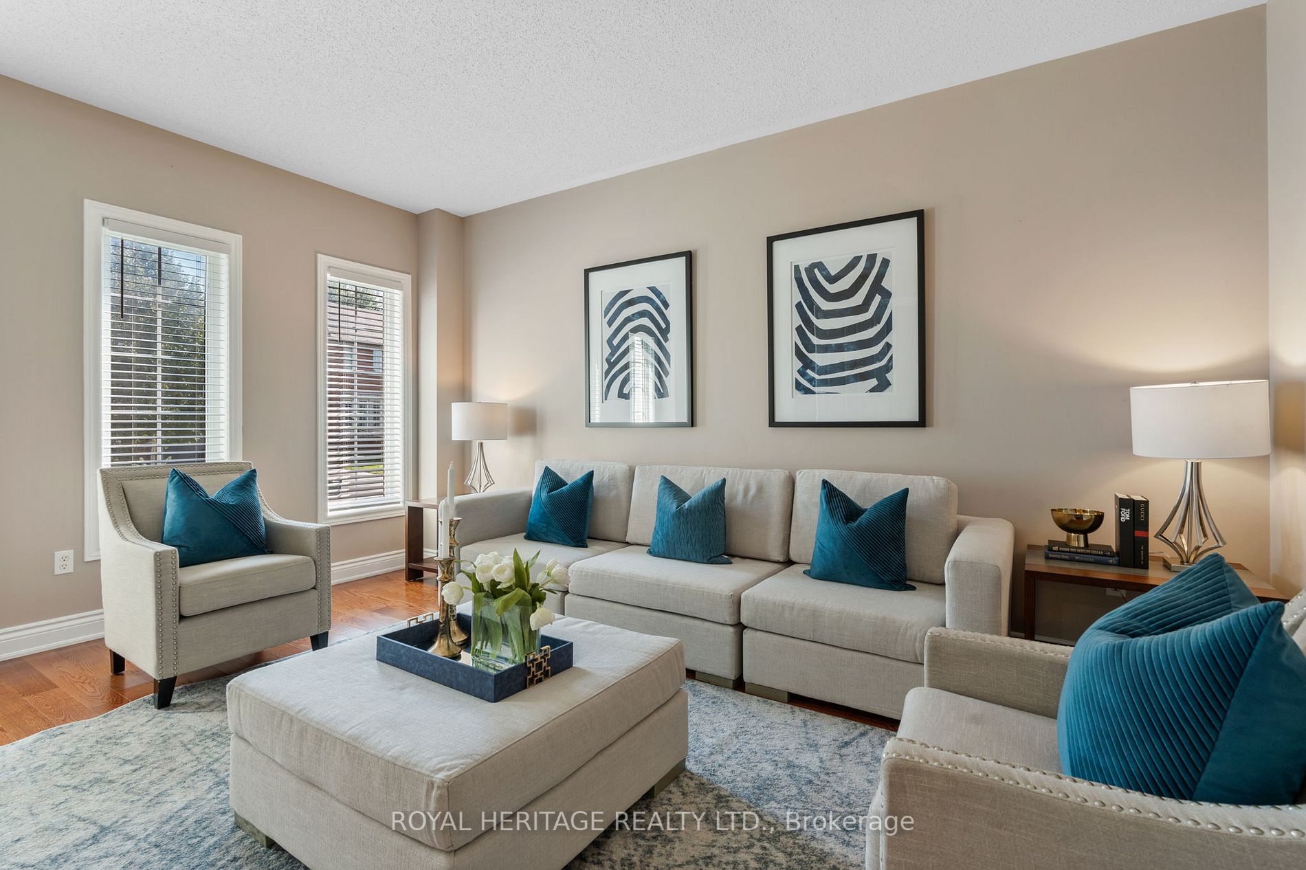 8 Westacott Cres