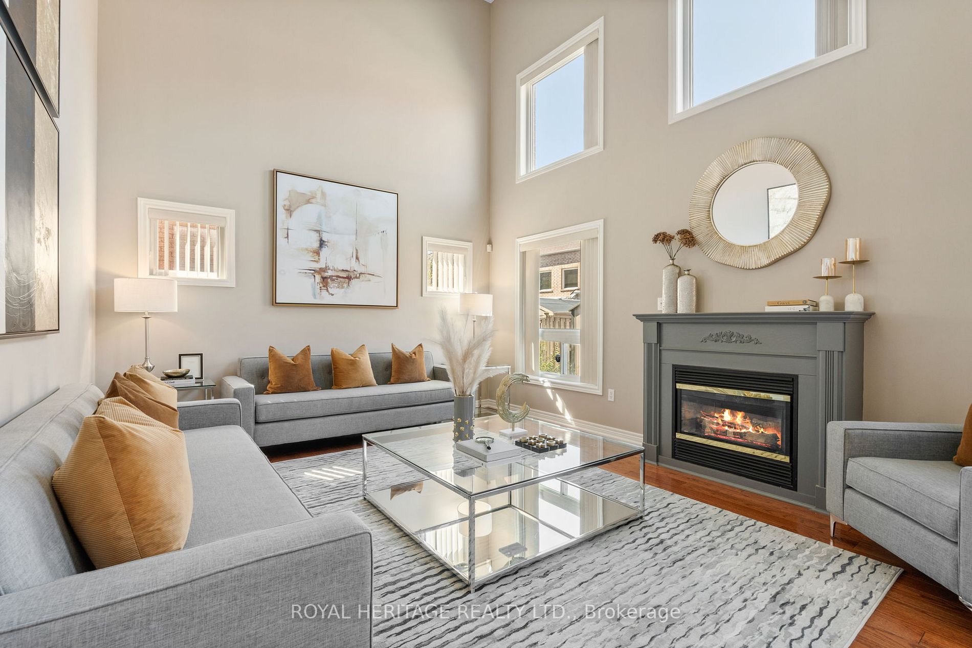 8 Westacott Cres
