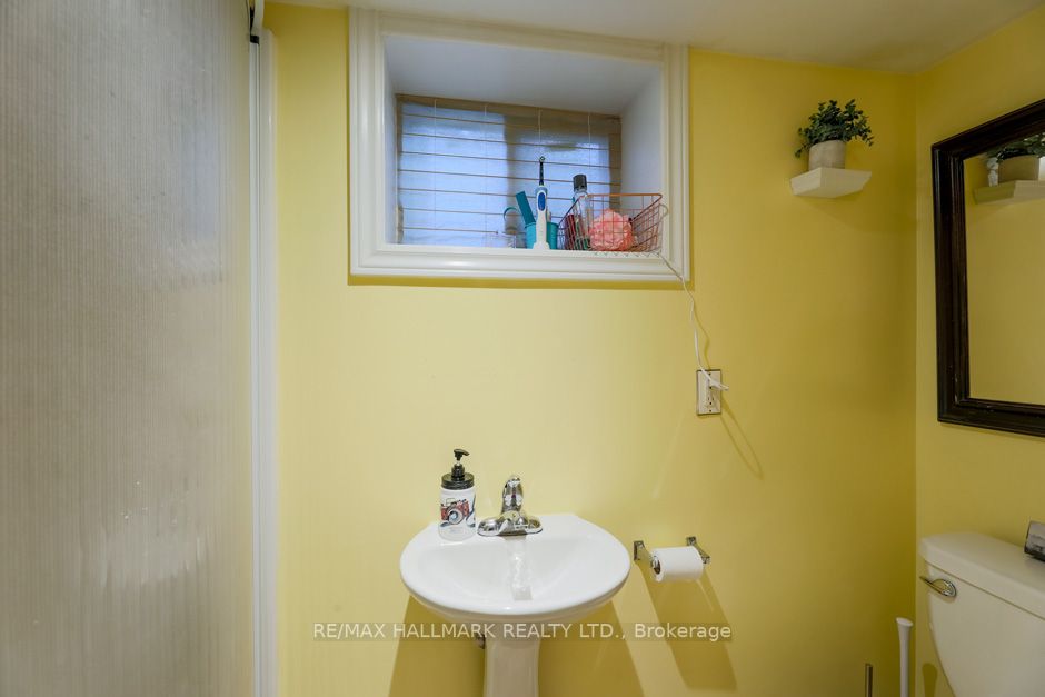 5 East Haven Dr, #Bsmt
