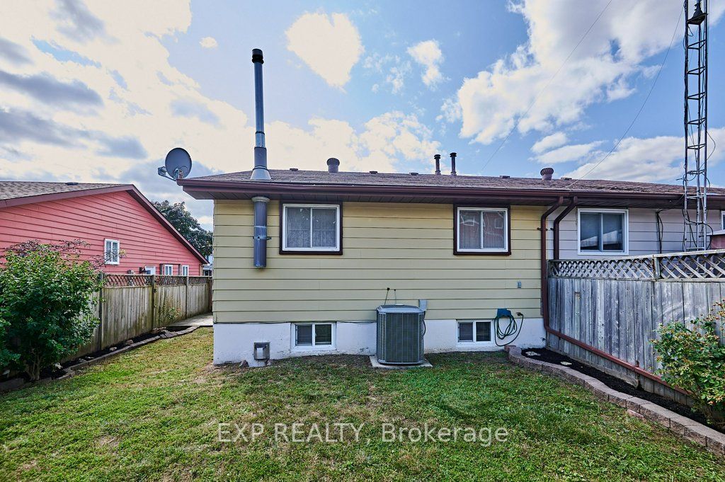 421 Fleetwood Drive