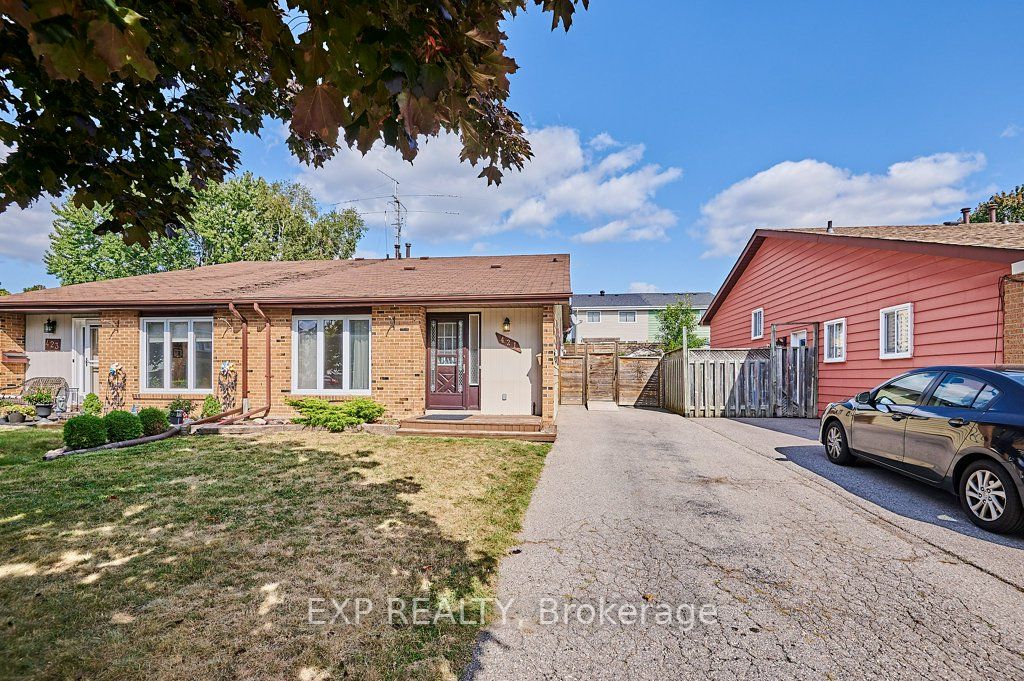 421 Fleetwood Dr