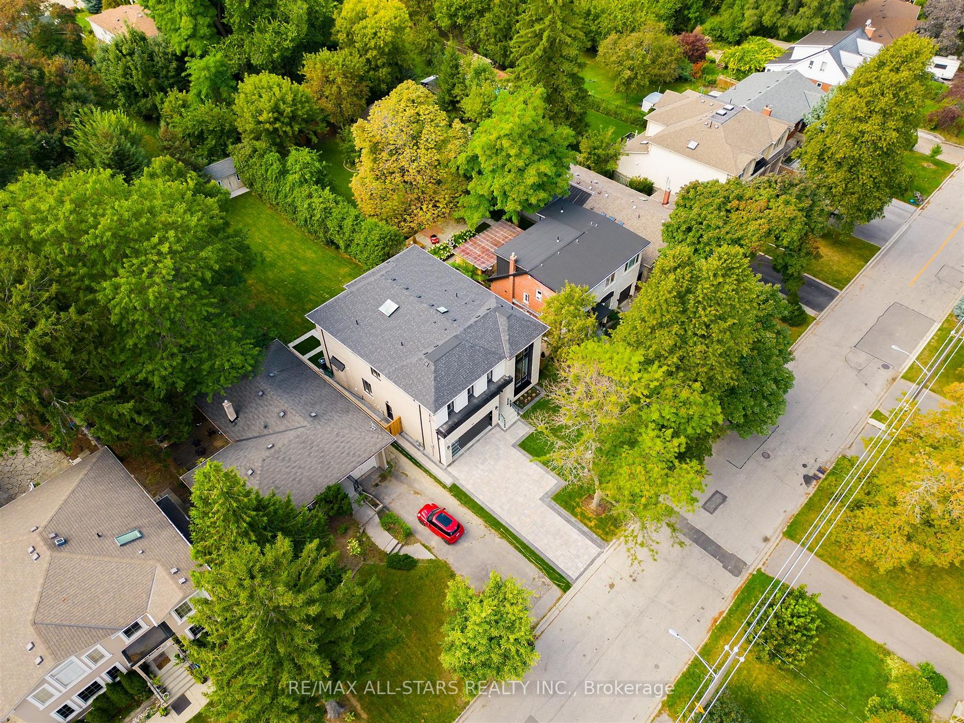 58 BETHUNE Boulevard