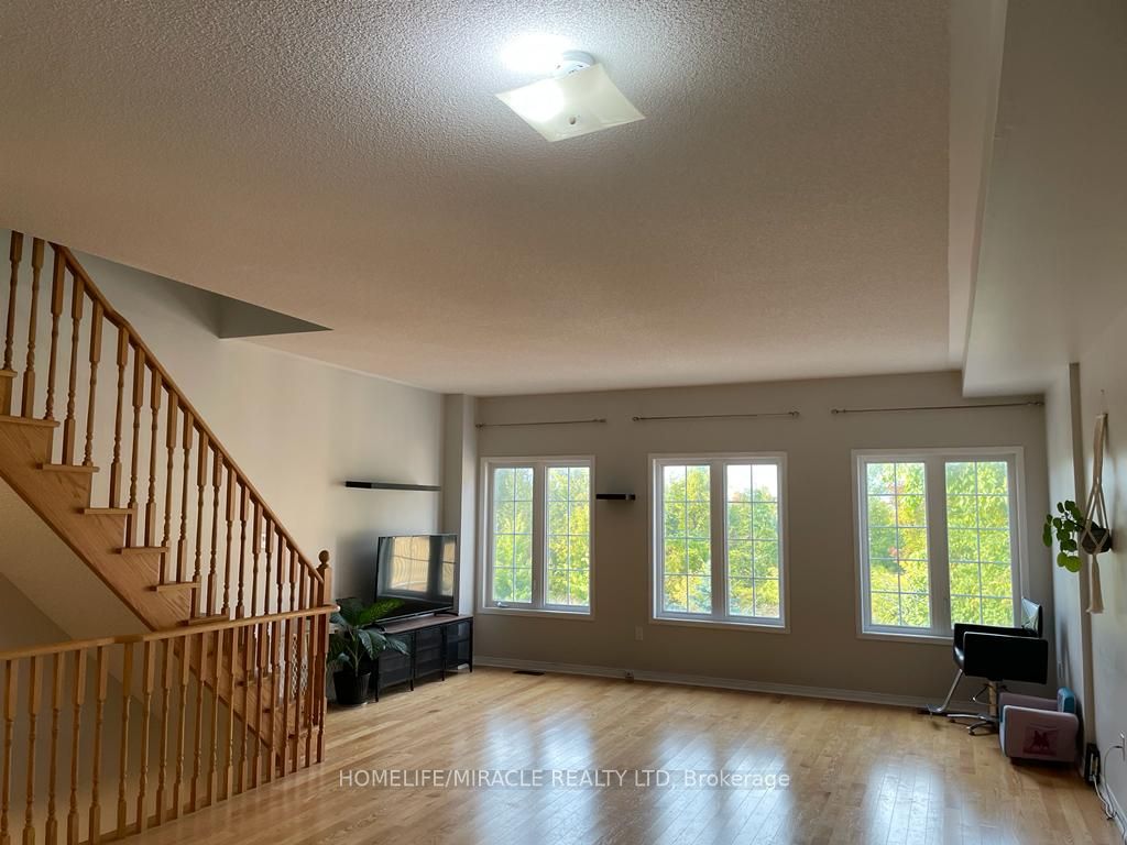 23 Tillinghast Lane