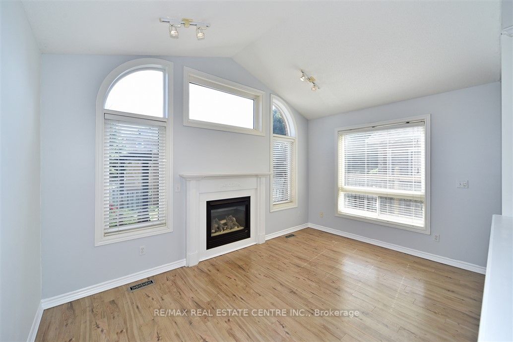 67 Thames Drive