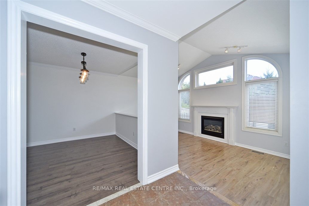 67 Thames Drive