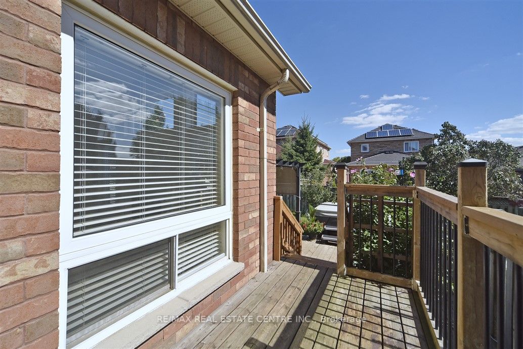 67 Thames Drive