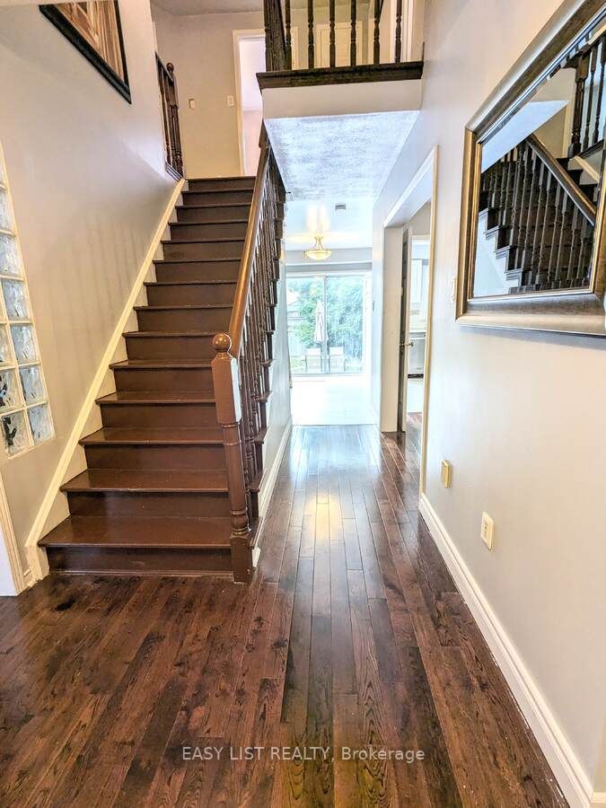 150 Bassett Blvd