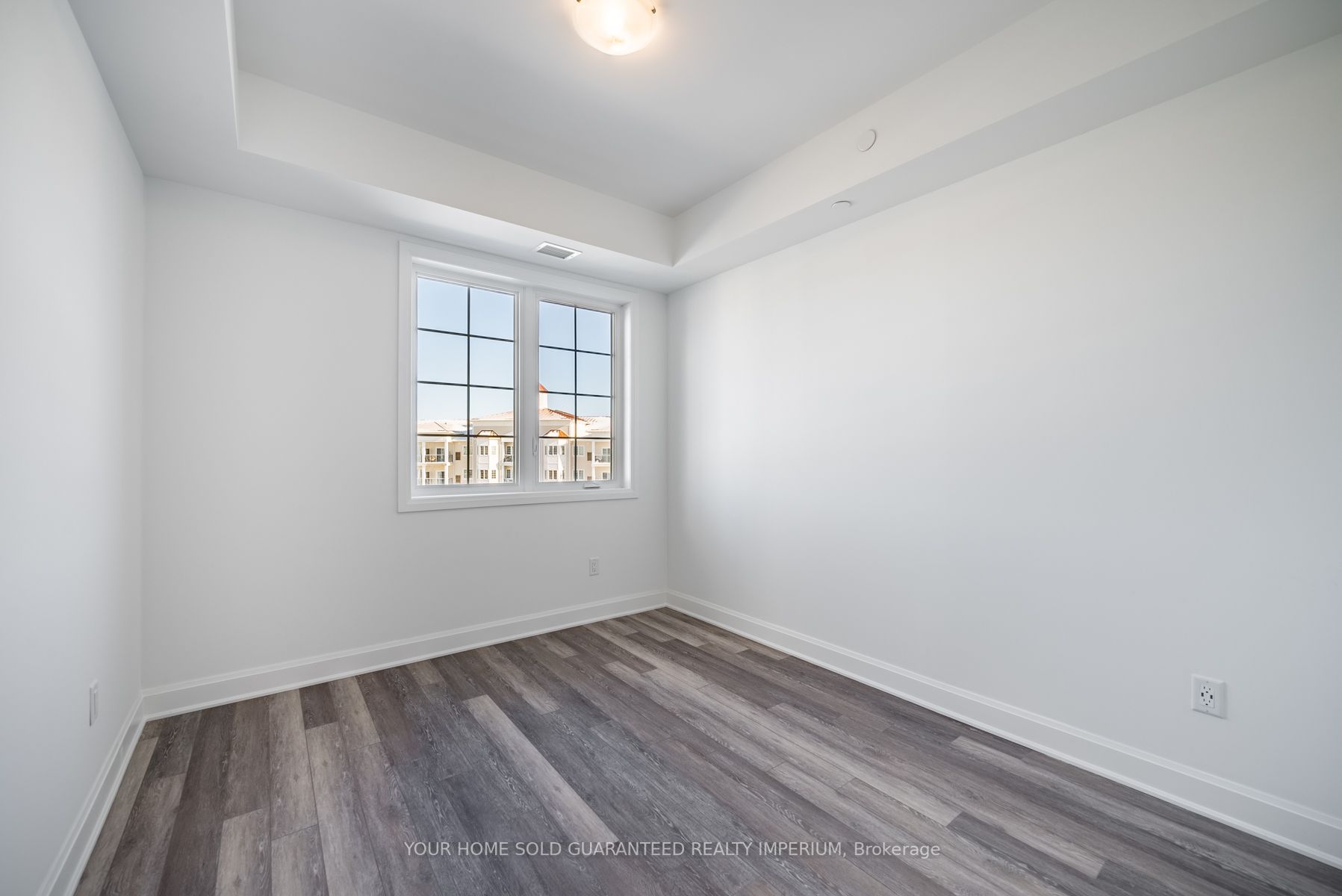 50 Lakebreeze Dr, #424