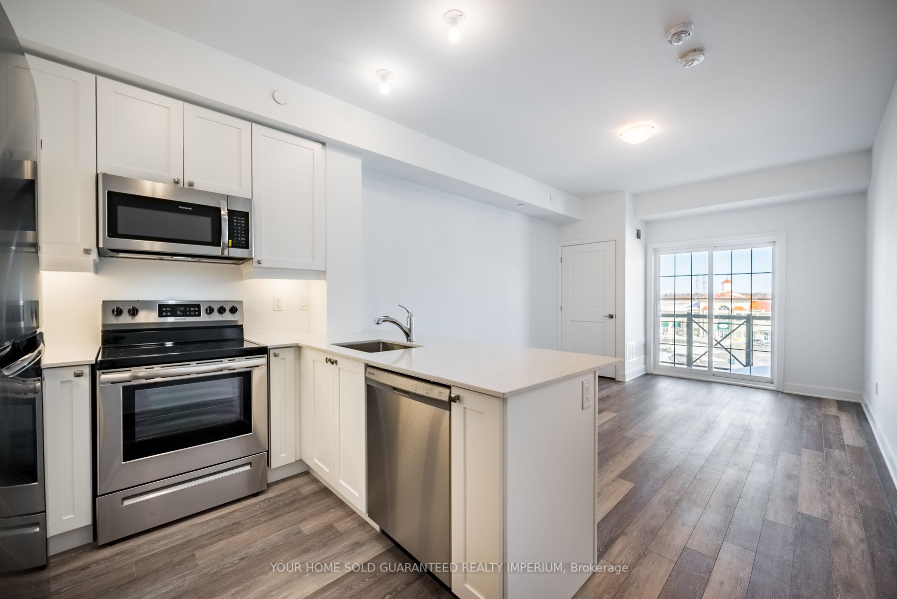 50 Lakebreeze Dr, #424