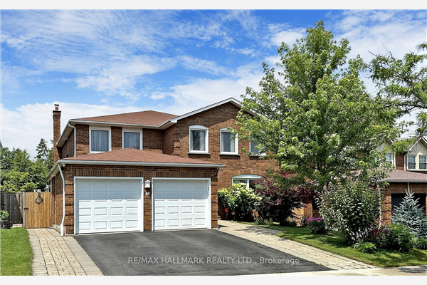69 Blueking Cres, Toronto