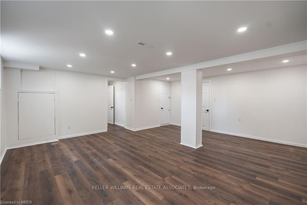 Listing E7010346 - Large Photo # 27