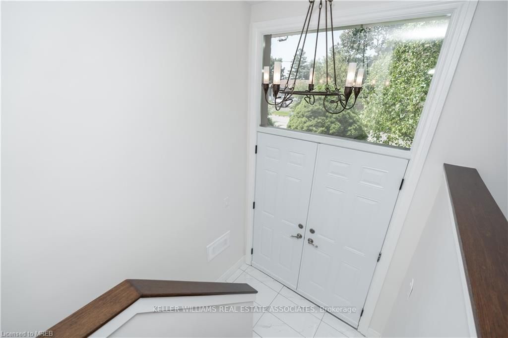 Listing E7010346 - Large Photo # 6