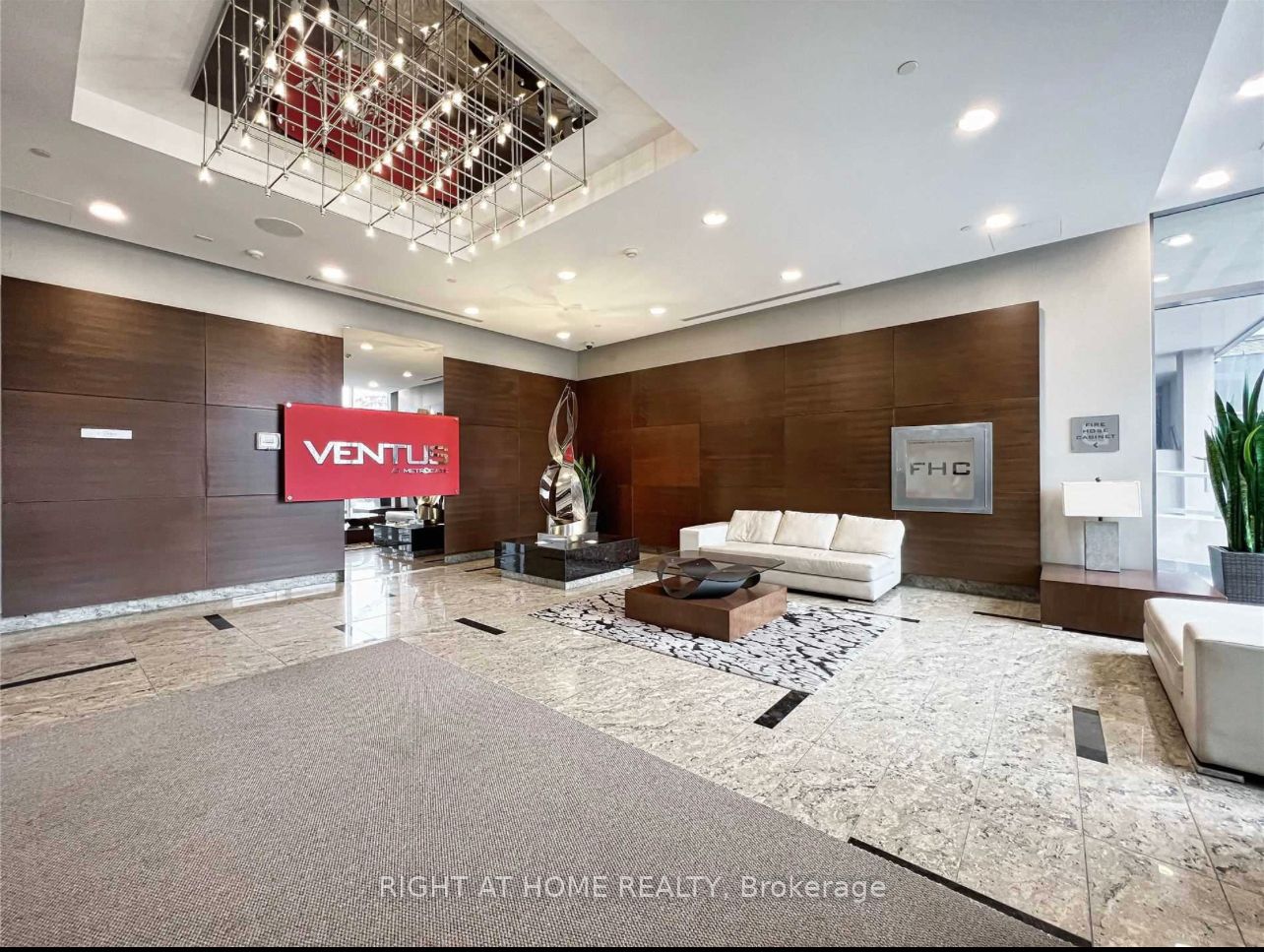 151 Village Green Sq, #2702