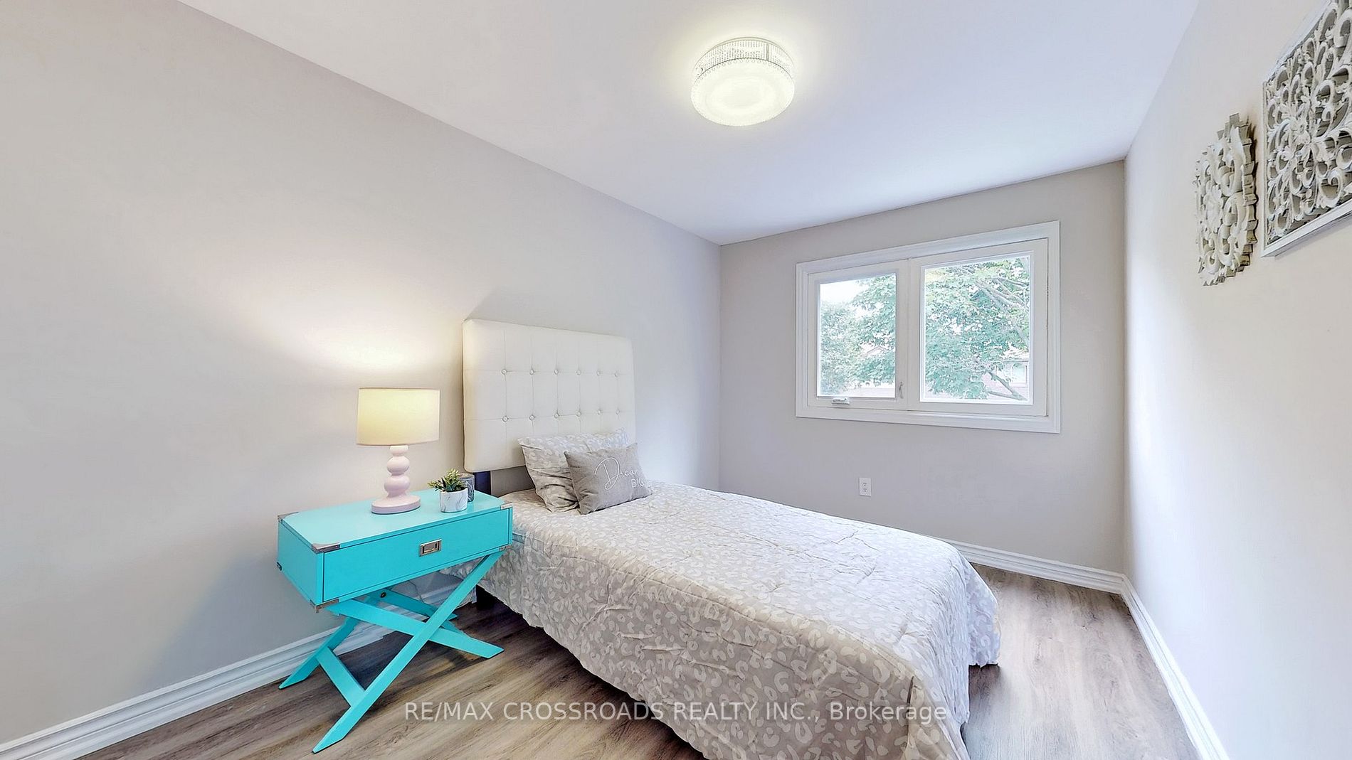 21 Livonia Place, #90